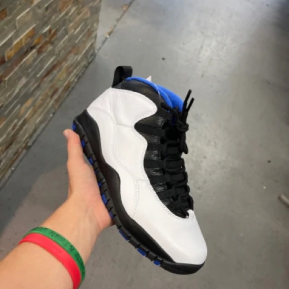 Air Jordan Retro 10 Orlando White, Blue & Black - Picture 10 of 10